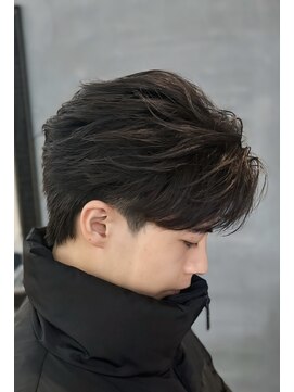 バース バイ ハピネス(BIRTH by happiness) ツイストスパイラルパーマツイストパーマメンズマッシュパーマ