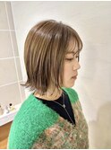 ミディアム　ベージュ　艶カラー　外ハネ　長崎
