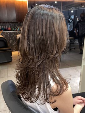 アクアオモテサンドウ(ACQUA omotesando) *ハッシュカットロングウルフカットくびれロングレイヤーカット