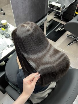 シンシア ドゥエ 新宿(CYNTHIA DUE) 【CYNTHIA/saaya】 透明感ベージュ/小顔に見せるヘア/ナチュラル