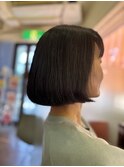 毛先ボリュームボブ