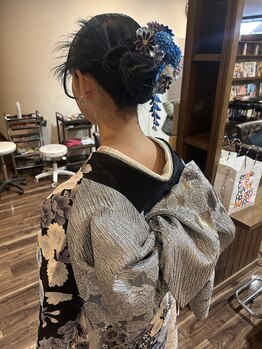 ヘアドゥポジャ 寺尾町店(Hair Do poja)の写真/着付けとヘアセット早朝対応で結婚式や七五三、卒入学のお支度を整えます★