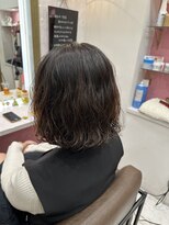 ザトエル 栄(THE TOEL) 一気に垢抜け!大人可愛いを叶える、ゆるふわ愛されパーマボブ