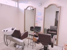 カルムヘア(Calm hair)の雰囲気（個室もあり、シャンプーから全て個室で行うことが出来ます。）