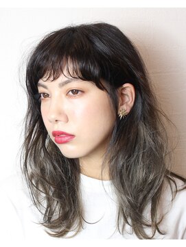 エール(ailes) 大人かわいいグレージュグラデーション