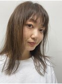 フェードベージュ×ナチュラルストレート