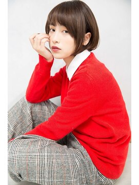 クラッチ ユニ(CLUTCH uni) 耳掛けショートボブ