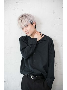カリン (carin) ニュアンスマッシュサイドパートかきあげ[川崎・イルミナカラー]