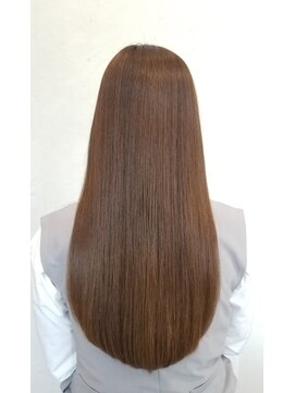 ヘアーアンドネイル ルシア(Hair&Nail Lucia) イルミナカラーロング