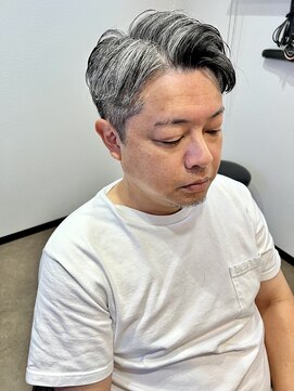 ラポードヘアークラフト(RAPPORD hair craft) グレイヘア×アップバングショート