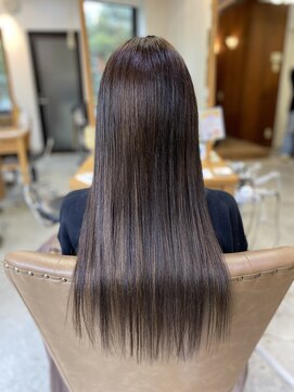 フツーロ 栄(FUTURO) プルエクステ