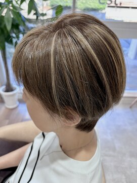 エスト 幕張本郷(est.) レイヤーカットボブルフネビージュ小顔ワンレンこなれミディ黒髪