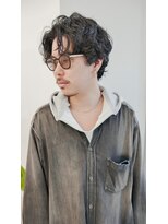 マスタード(MASTARD)&nbsp;ブルーブラック韓国マッシュセンターパート スパイラルパーマ