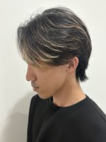 ヒュイル バイ ニアウ(Hwyl by Niau) メンズマッシュセンターパートスパイラルパーマニュアンスパーマ