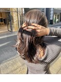 ミディアムロングレイヤーカット×マロンブラウン