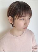 耳かけマッシュショートハイライトカラー