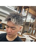 スキンフェード×ツイストスパイラル×ホワイトメッシュ