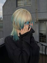 シティ オモテサンドウ(CITY omotesando)&nbsp;ターコイズエンドカラー×シャギーウルフ