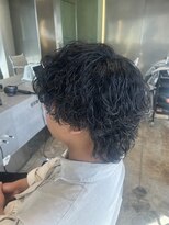 ガウディ 池袋店(Gaudi)&nbsp;「ミディアムウルフ × 波巻きパーマ」