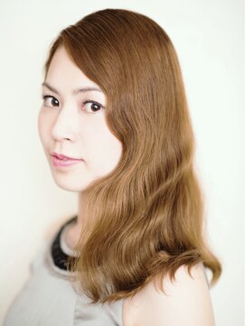 ビードロ 下北沢 綺麗に魅せる「オトナの」ハイトーンカラー