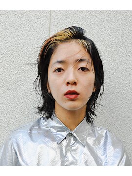 バズ ビー(BUZZ Bee) ポイントフレーミング×レイヤーボブ