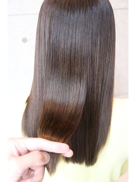 ワンヘアーアシスト(ONE HAIR assist) 【ONE HAIR】高浸透ウルティア5stepトリートメント☆