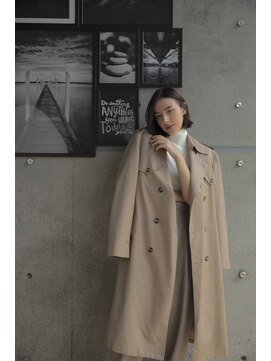 リバレッジ 白金(Leverage) 大人のお洒落海外風切りっぱなしボブ