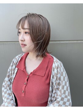 ムエベ(MUEBE) ミルクティーカラー