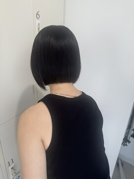 エイト 神戸三宮店(EIGHT) ぱつっとボブ