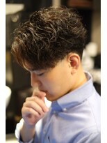ブロートーキョーバーバーショップ 神田店(Bro Tokyo BARBERSHOP)&nbsp;【神田】ビジネスツーブロックツイストスパイラルパーマ