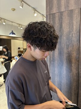 ロマーノ(ROMANO) 【ROMANO】波巻きパーマ