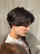 毛流れパーマ　ハンサムショート