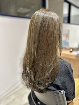 シアート(SHEART) 透明感抜群オリーブカラー