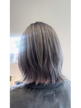 スリー(THREE) ワイトグレージュ/デジタルパーマ/チェリーブラウン/蟹江