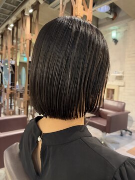 スノッブエンバンプ(snob enVAmp) 丸みボブ