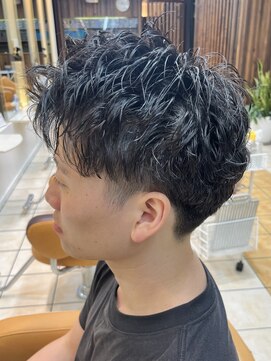 クオリス 上板橋店(QUALIS) ◎短髪アクティブショートピンパーマで大人カジュアル