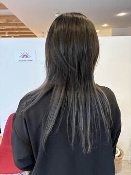 アズールサン 草加西口店(azule-sun) グラデーションカラー,グレー,ダークグレー,ロングウルフ/草加