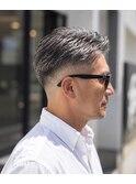 グレイヘア×パートスタイル