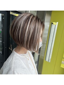 ガルボヘアー 名古屋栄店(garbo hair) カラー　バレイヤージュ　ハイライト　ショート　ベージュ