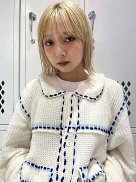 ロンドルーチェ 心斎橋(Lond luce) ダークアッシュ/ミディアムレイヤーカット［髪質改善/縮毛矯正］