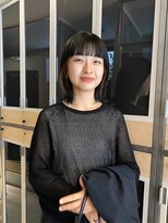 <丸山日向>モードカジュアルなワイドバング x インナーカラー