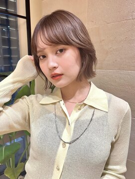 ビュートリアム265(BEAUTRIUM 265) 透け感ベージュ韓国ボブ 流れる顔周りレイヤーカット 外ハネボブ