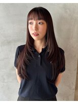 ニール(nier)&nbsp;顔まわりレイヤーカットロングカシスカラー暖色ダブルカラー袋町