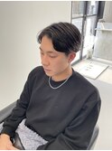 センターパートスタイル