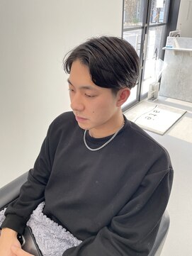 アテ(ate) センターパートスタイル