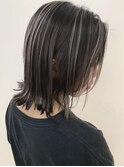 《grow蒲田》ハイライト（グレージュ×ホワイト）外ハネミディ