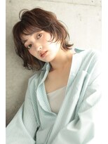 ファム(Fam) ボブレイヤー　ウルフ　パーマ　インナーカラー　代官山　中目黒