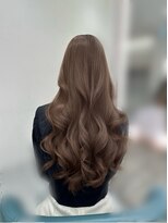 ジーナ 渋谷神南(Zina) Milky beige