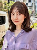 くびれミディアム/レイヤー/顔周り/小顔/ベージュ/20代30代
