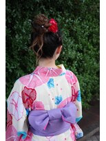 サーティーン(THIRTEEN) ルーズお団子ヘア!